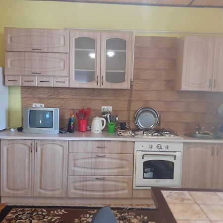 Guest House Viktoria Yaremche Dış mekan fotoğraf